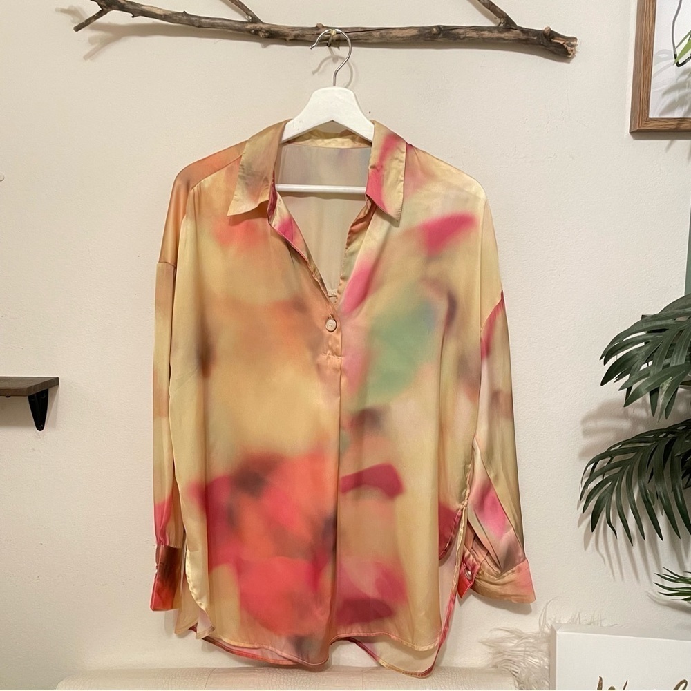 J.ING Gold Tone Satin Long Sleeve Oversize Blouse Top